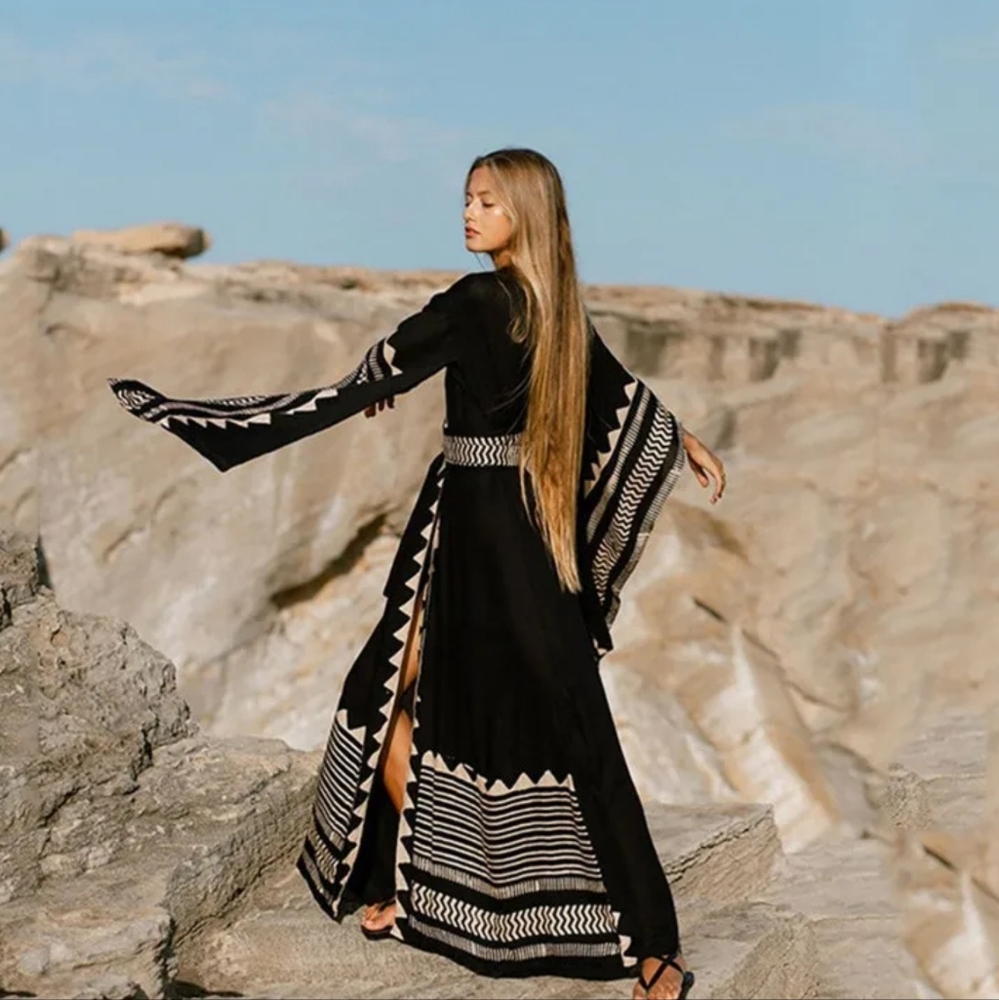 Aztec Tribal Black Bohemian Vintage Styled Kimono, Resortwear Robe Duster - Picture 4 of 8